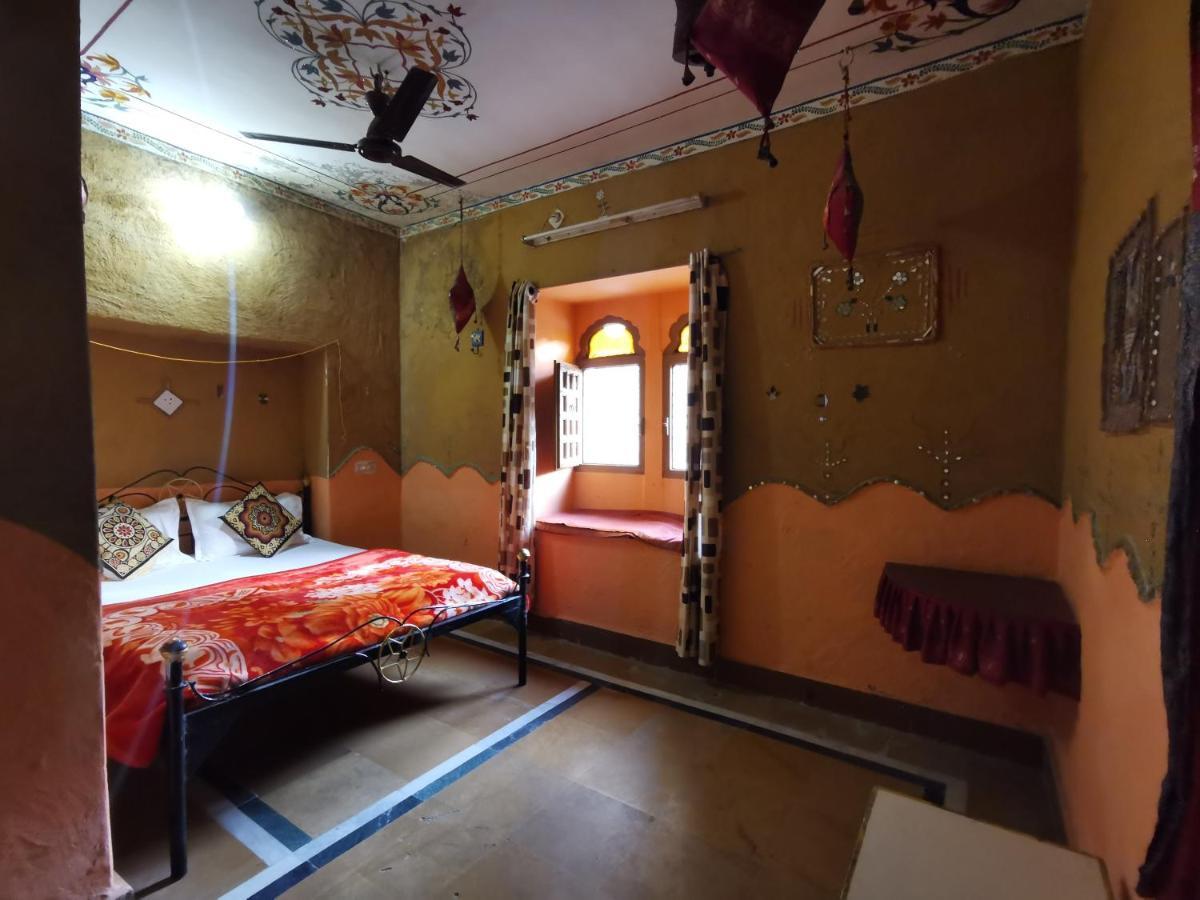 Hostel Little Prince Home Stay Джайсалмер Экстерьер фото